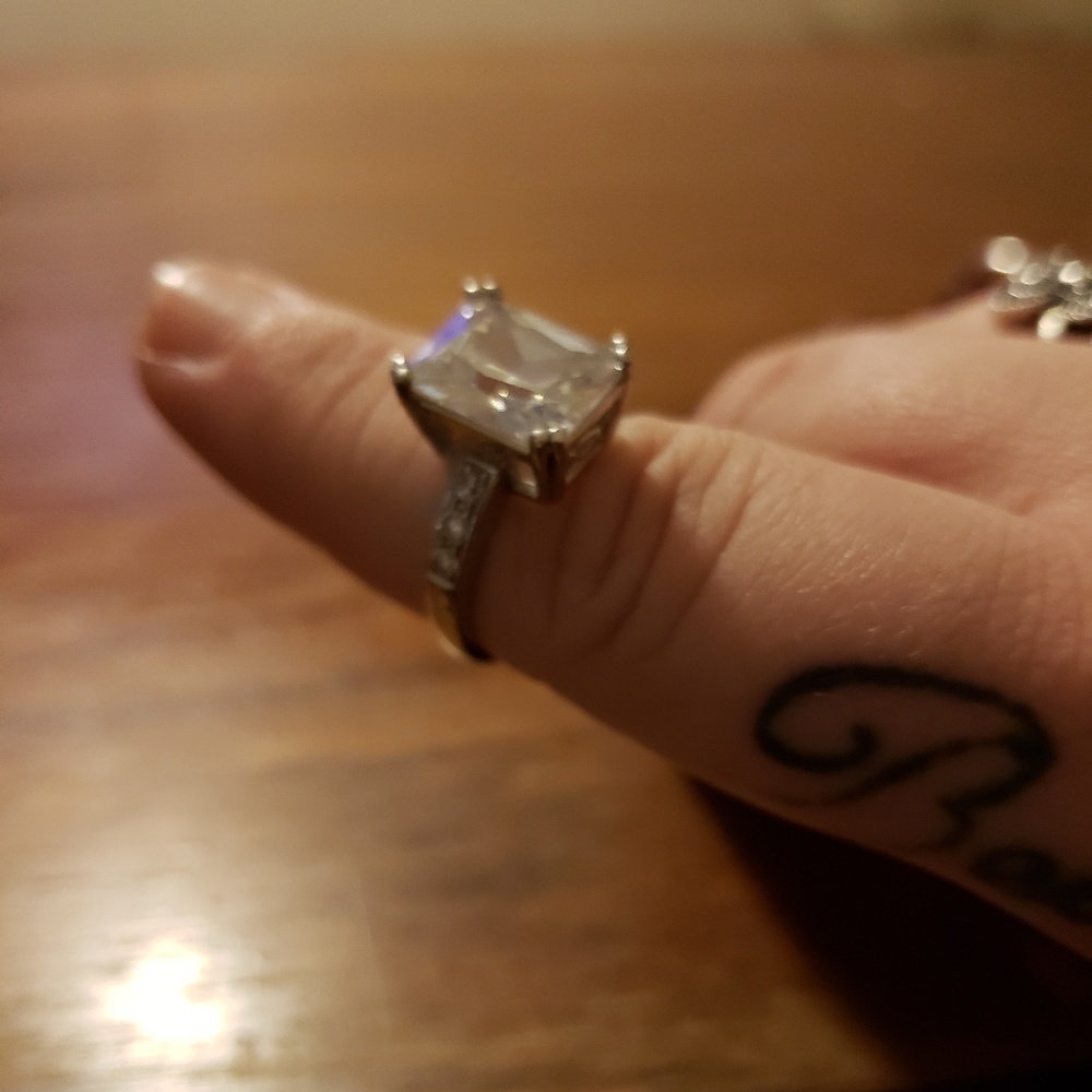 Sterling silver ring - Picture 2 of 2